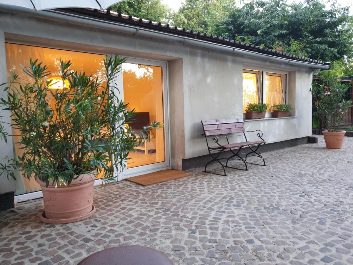 מגדבורג Ferienwohnung Lindenhof, Zentrumsnah Mit Terrasse Und Grillmoeglichkeit מראה חיצוני תמונה